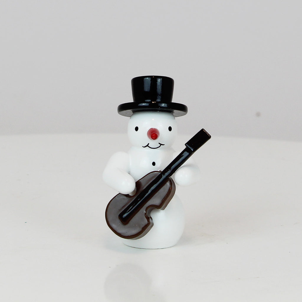 Schneemann mit Gitarre